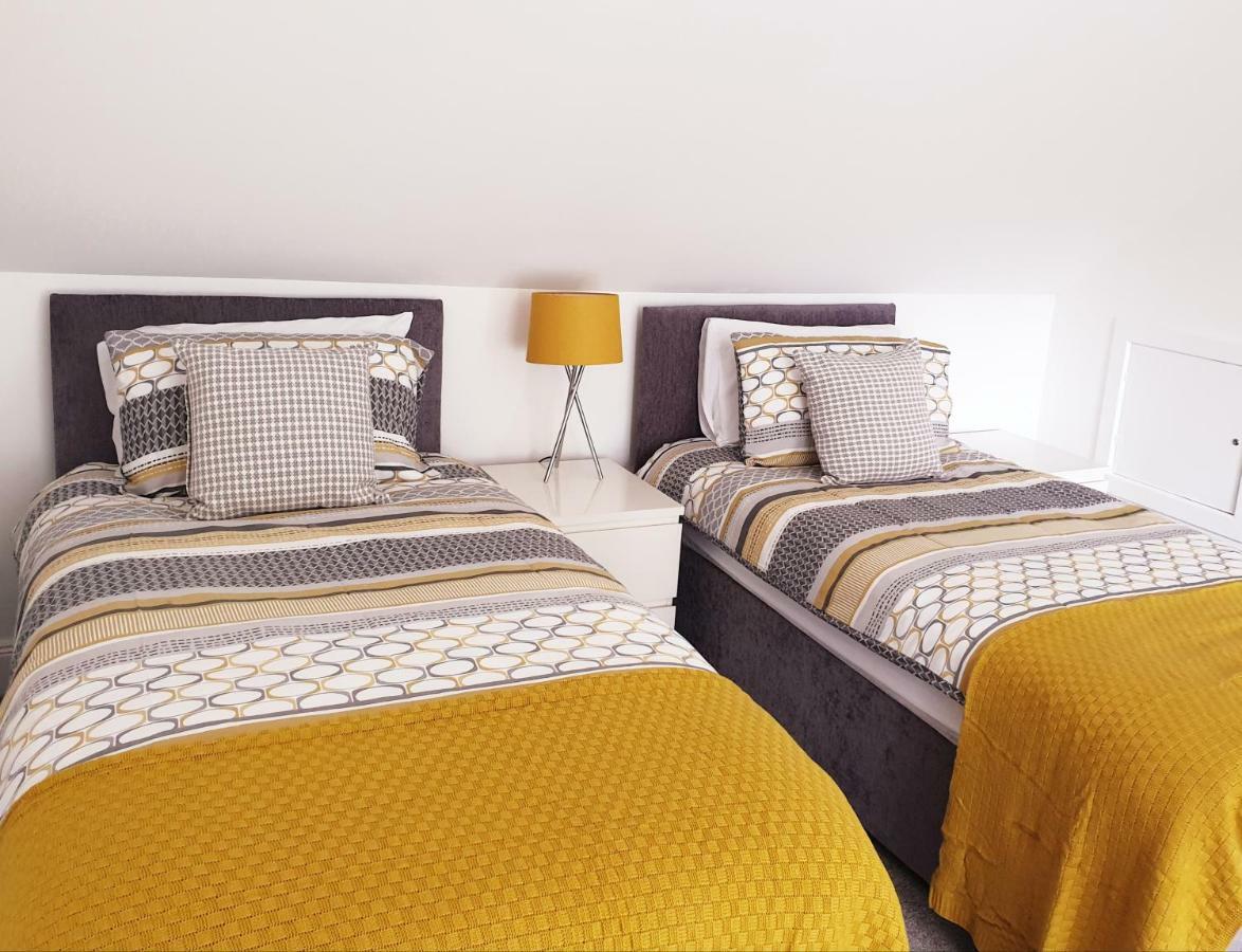 The Coal House Apartment Townhill Екстериор снимка
